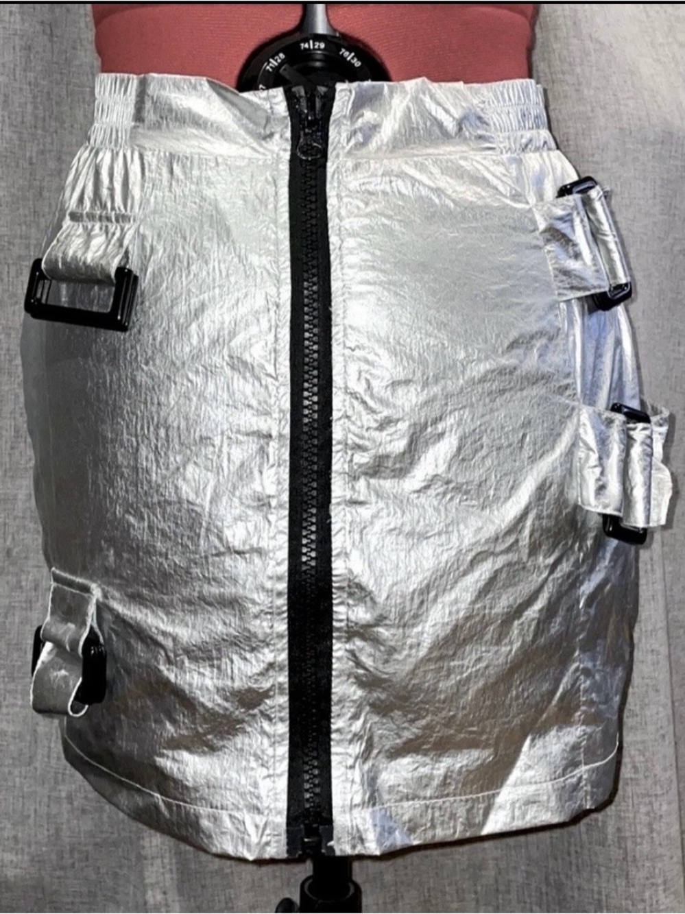 Dolls Kill Hot & Delicious metallic silver straps & rings zipper miniskirt S NWT